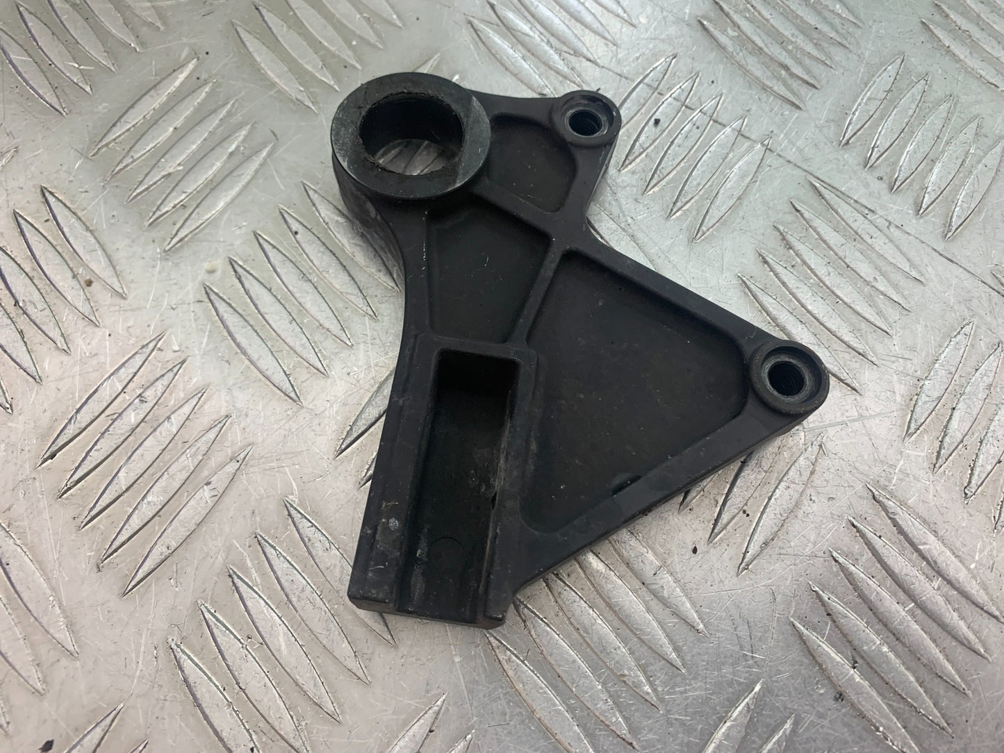 KAWASAKI ZX6R REAR CALIPER BRACKET YEAR 2009-2012 (CMB1136)