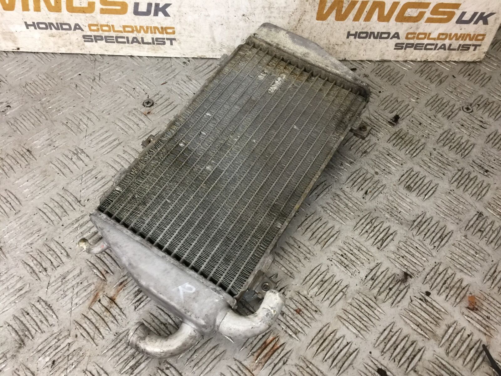 HONDA GL1800 GL 1800 RIGHT RADIATOR  YEAR 2004-10 ABS (STOCK 890)