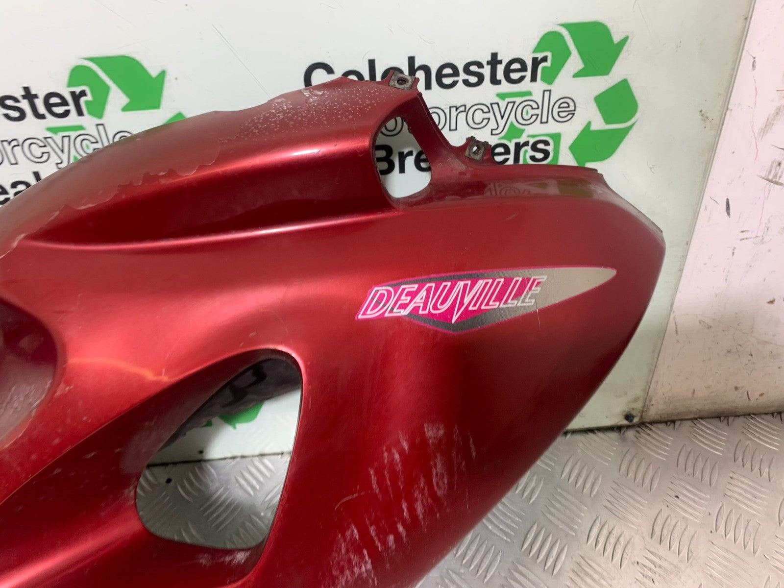 HONDA NT650 V DEAUVILLE RIGHT FAIRING PANEL YEAR 1999 (CMB1268)
