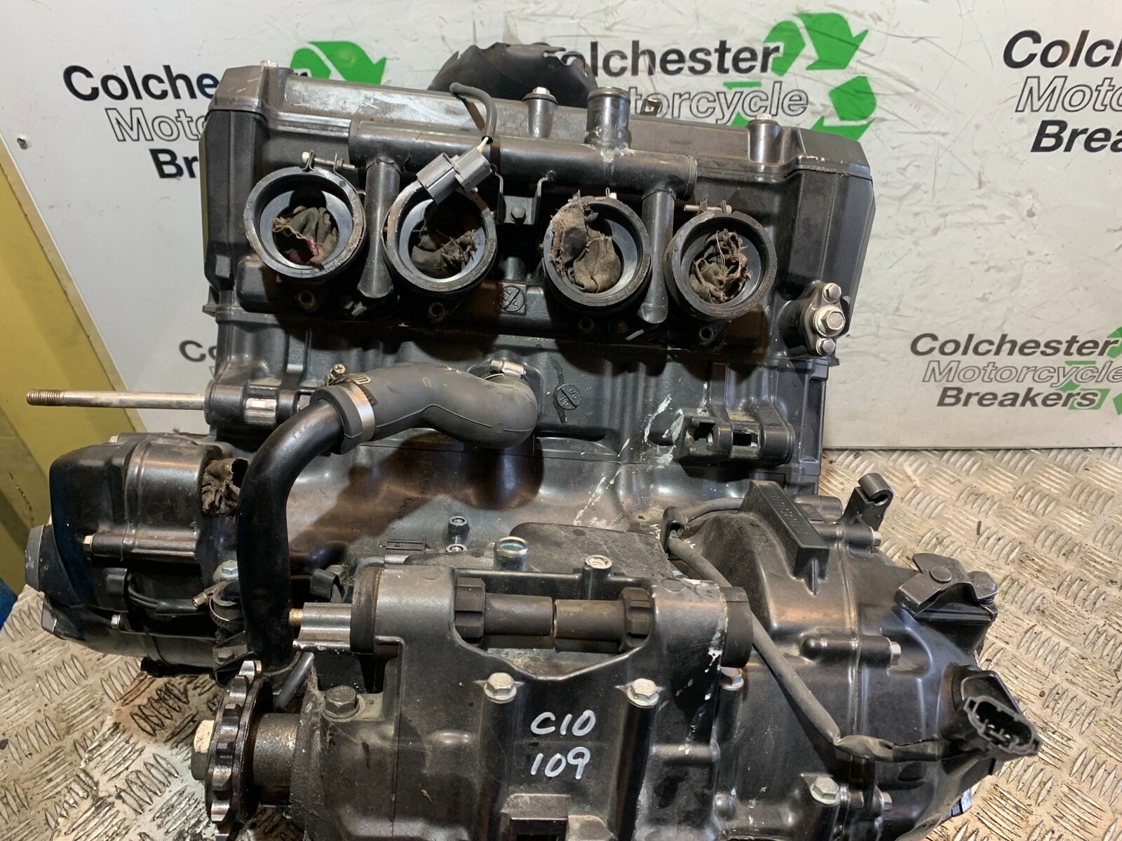 KAWASAKI Z1000 ENGINE YEAR 2007-2009  (STOCK 927)