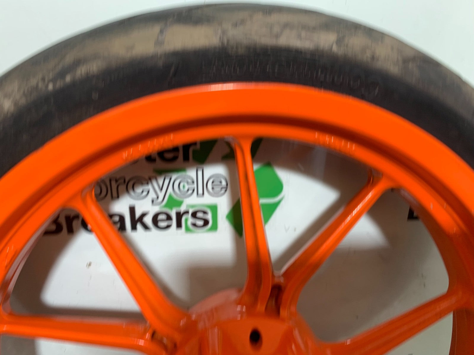 KTM DUKE 390 FRONT WHEEL YEAR 2017- 2023 (CMB1314)