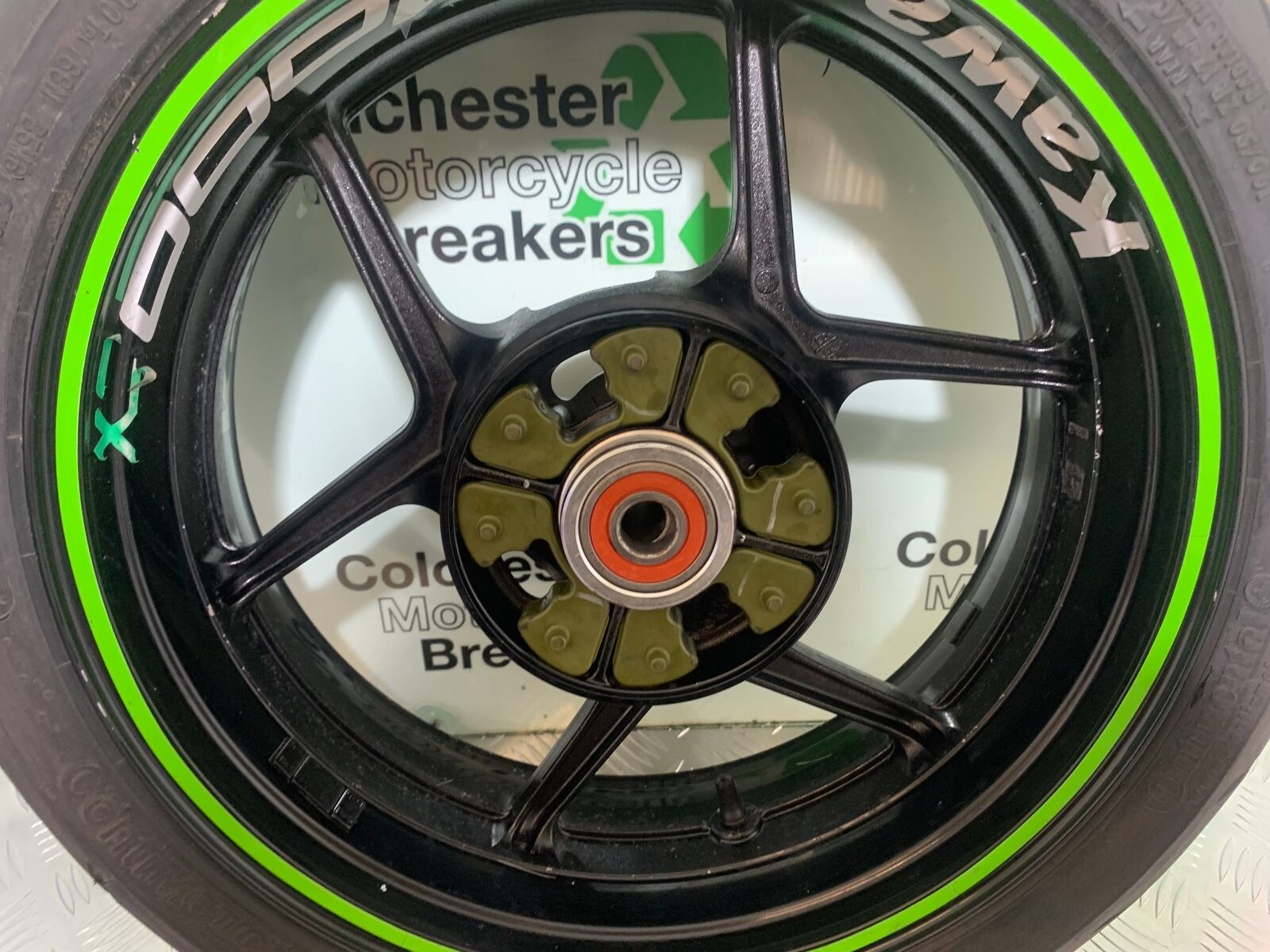 KAWASAKI Z1000 Z 1000 SX REAR WHEEL  YEAR 2011-13 (CMB1000)