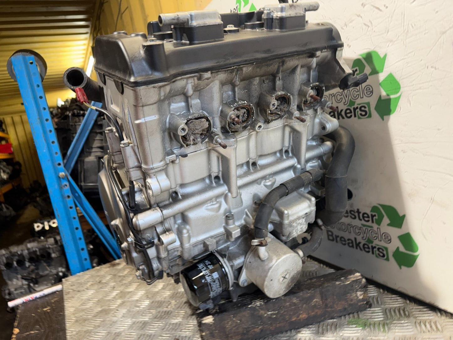 HONDA CBR1000RR CBR 1000 RR FIREBLADE SC57 ENGINE YEAR 2006 2007 (CMB1220)