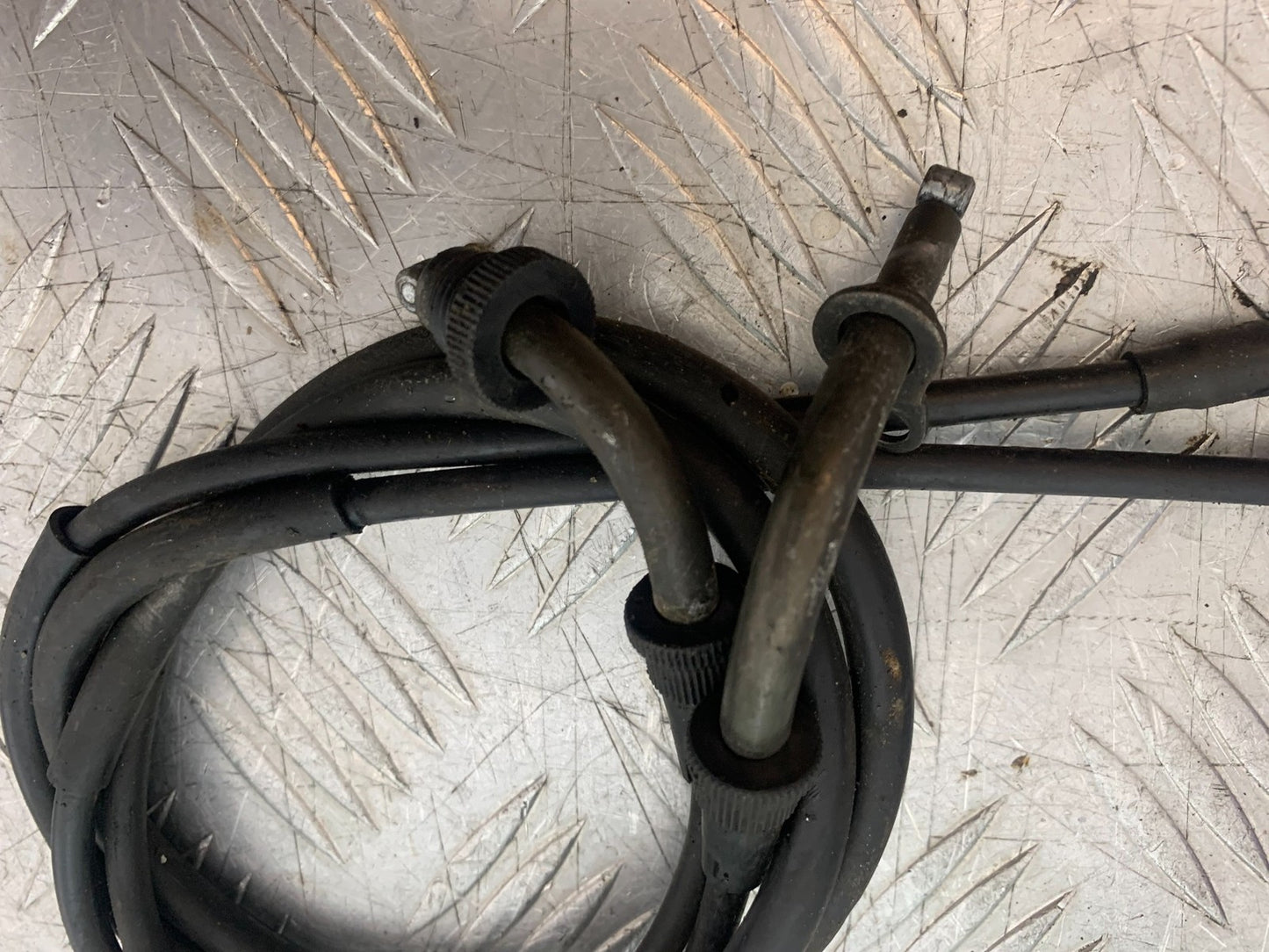 SUZUKI GSX1100 G GSX 1100 G THROTTLE CABLES  1991-1996 (CMB1283)