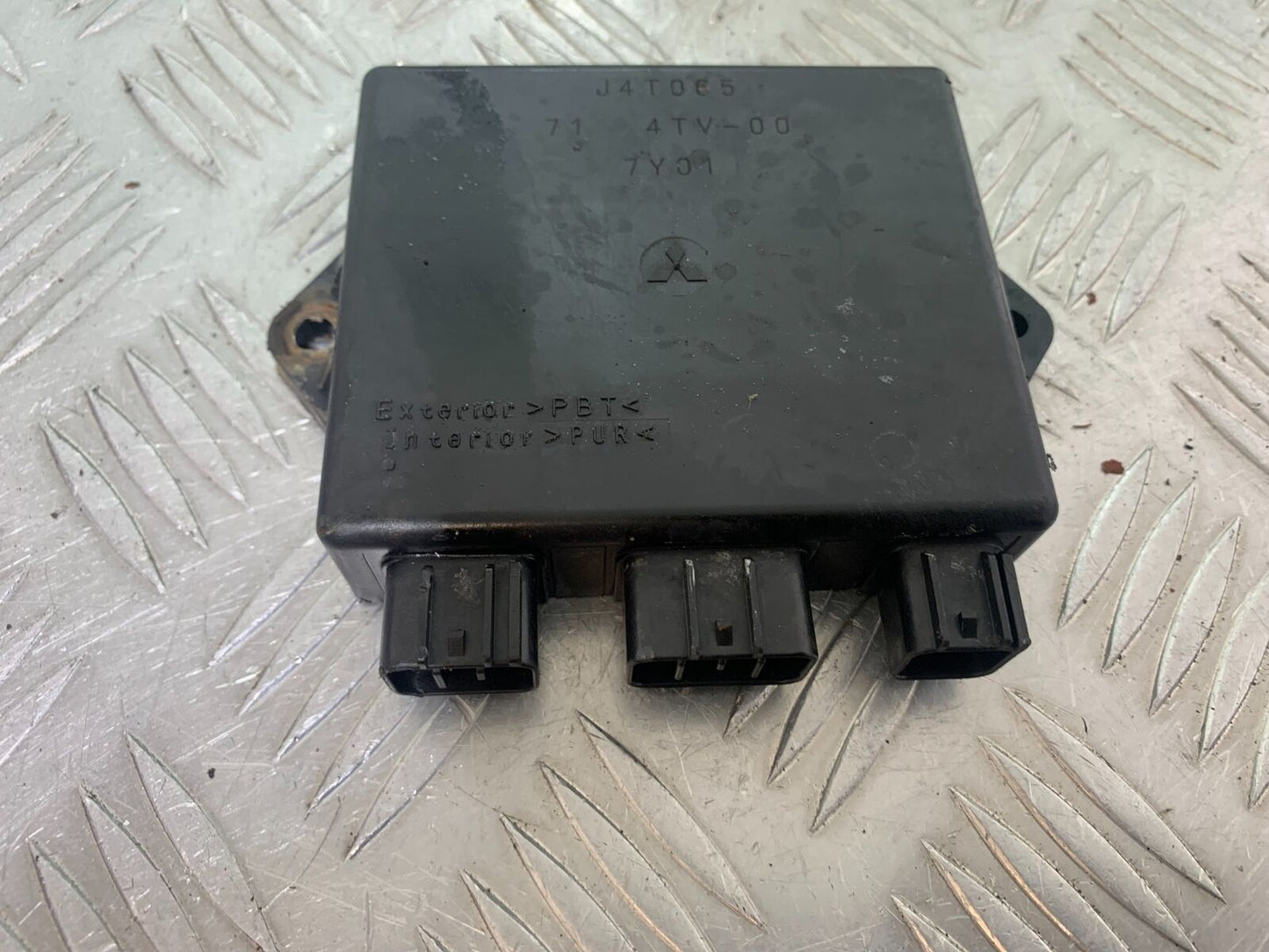 YAMAHA YZF600 YZF 600 THUNDERCAT CDI UNIT 1996-2003 (CMB1134)