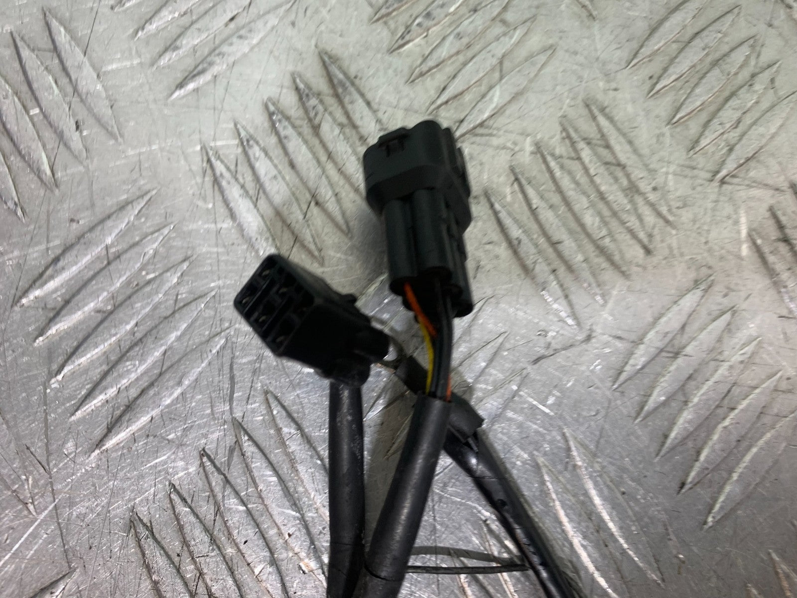 SUZUKI SV1000 SV 1000 S POWER COMMANDER  YEAR 2003-2007 (CMB1293)