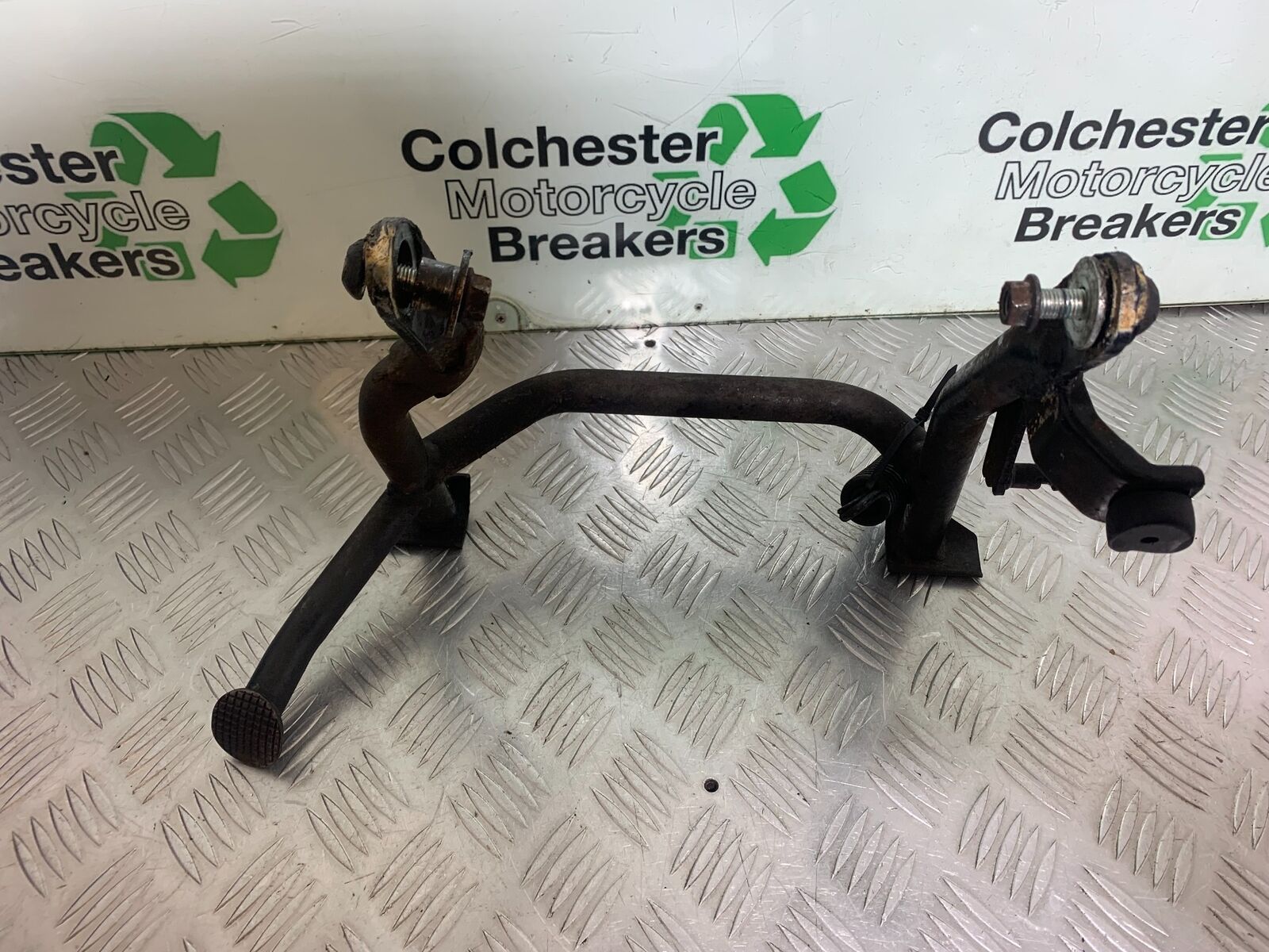 YAMAHA XJ6 XJ6-S CENTER STAND  YEAR 2009-2015  (CMB1070)