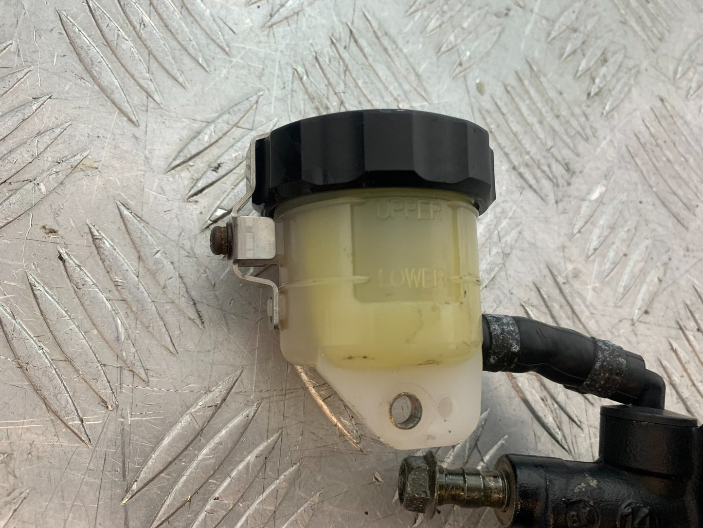YAMAHA YZF R1 4XV FRONT MASTER CYLINDER   YEAR 1998-99 (CMB1291)