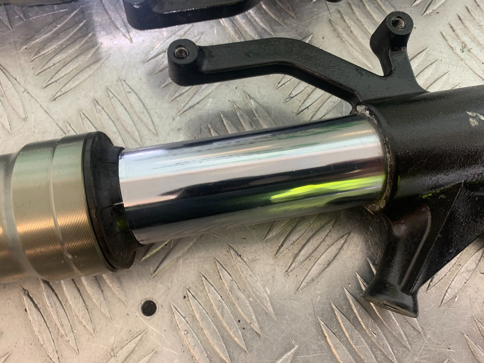 KAWASAKI ZX6R FORKS YEAR 2009-2012 (CMB1136)