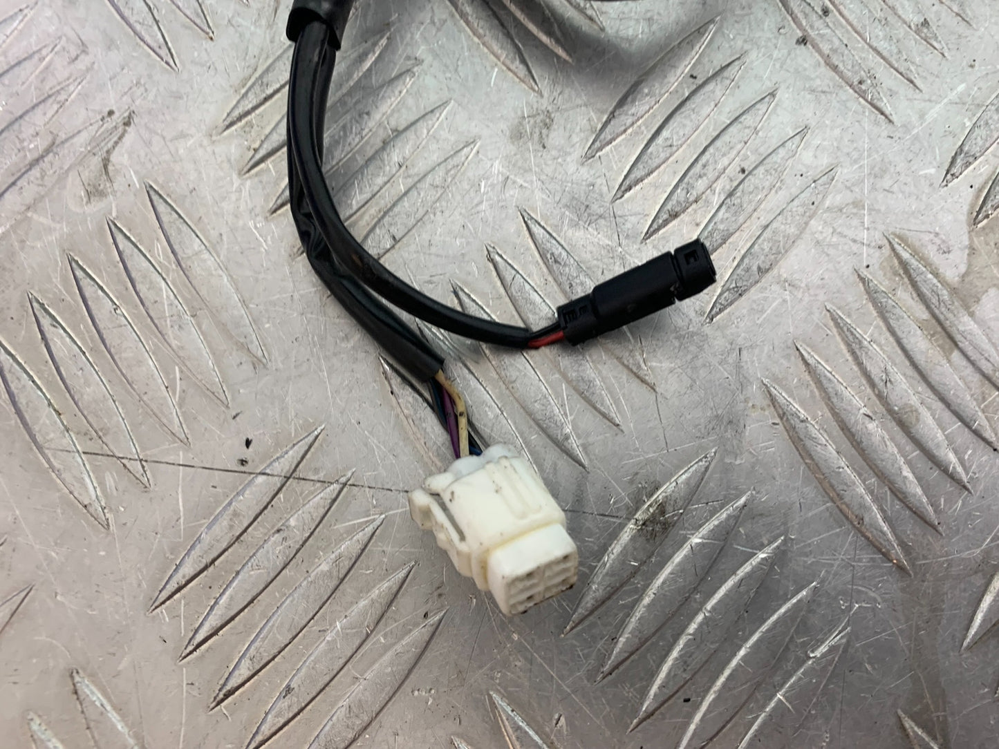 KTM 790 DUKE RIGHT SWITCH GEAR  YEAR 2018-2021  (CMB11150)