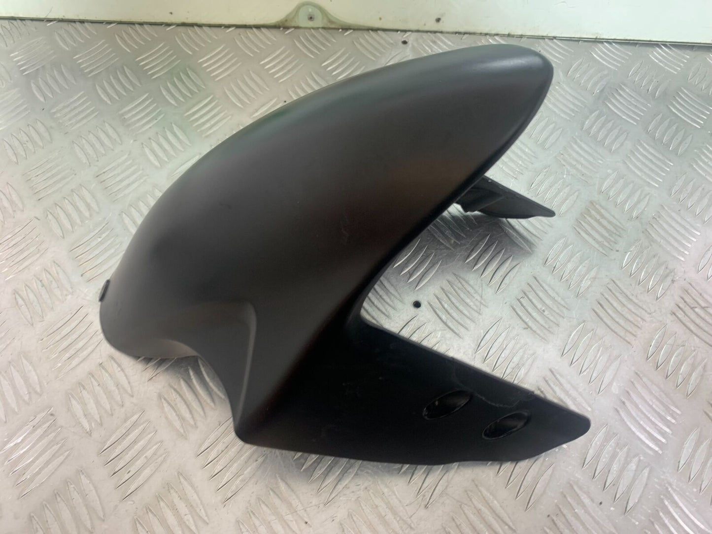 DUCATI 1199 PANIGALE FRONT MUDGUARD  YEAR 2012-2014 (CMB1047)