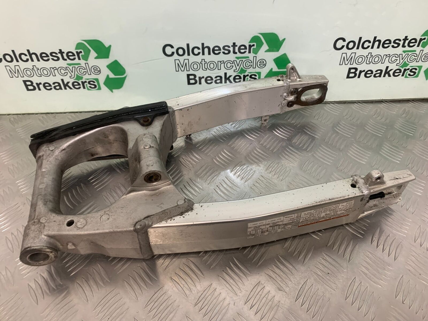 SUZUKI SV1000 SV 1000 K3 SWINGARM YEAR 2004 (STOCK 970)
