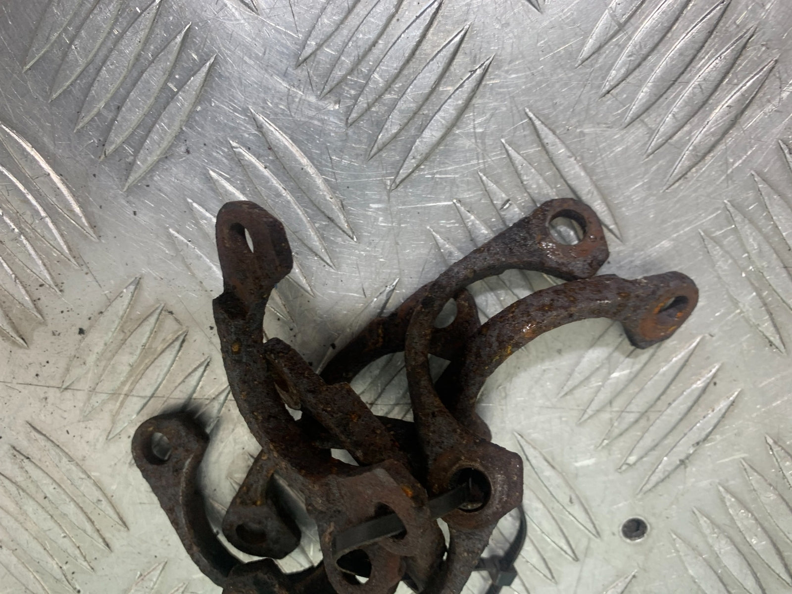 KAWASAKI ZZR1100 D EXHAUST CLAMPS  YEAR 1993-2001 (CMB1164)