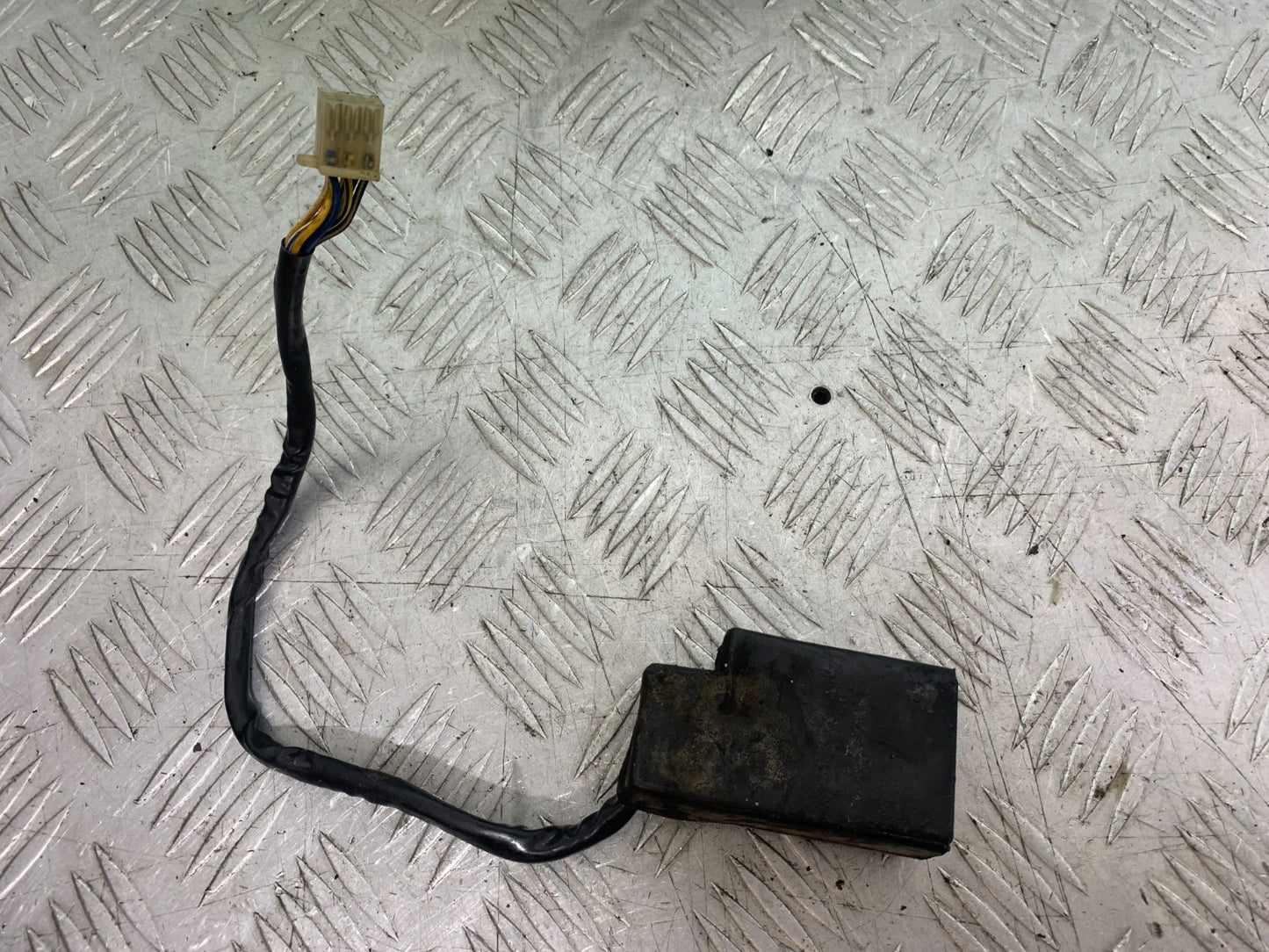 HONDA VT700 VT 700 SHADOW  RELAY YEAR 1984-85 (CMB1328)