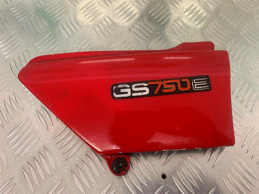 SUZUKI GS750 E GS 750E RIGHT SEAT PANEL  YEAR 1979  (STOCK 959)
