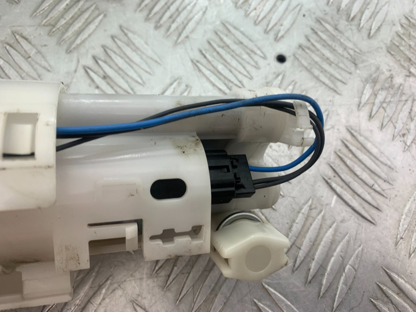 TRIUMPH TIGER 800 XRT PETROL PUMP 2018-2020 (CMB1193)