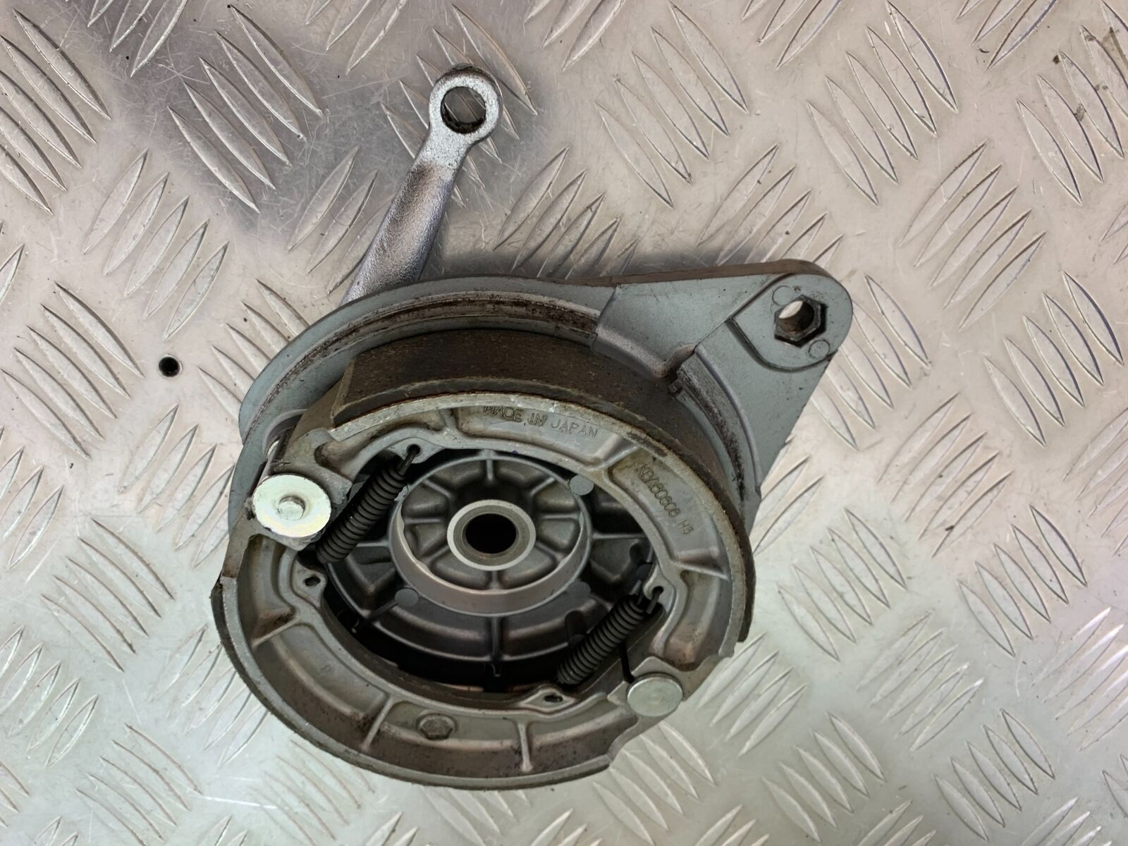 KAWASAKI ER5 ER 5 REAR BRAKE HUB  YEAR 1997-2007 (CMB1003)