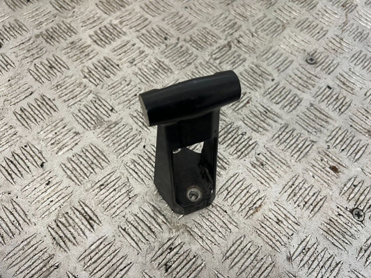 TRIUMPH TIGER 1200 EXPLORER BRACKET  YEAR 2012-2015 (STOCK 901)