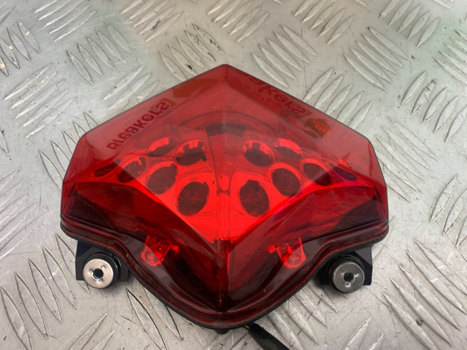KAWASAKI ER6 N REAR LIGHT  YEAR 2012-2017 (CMB1324)