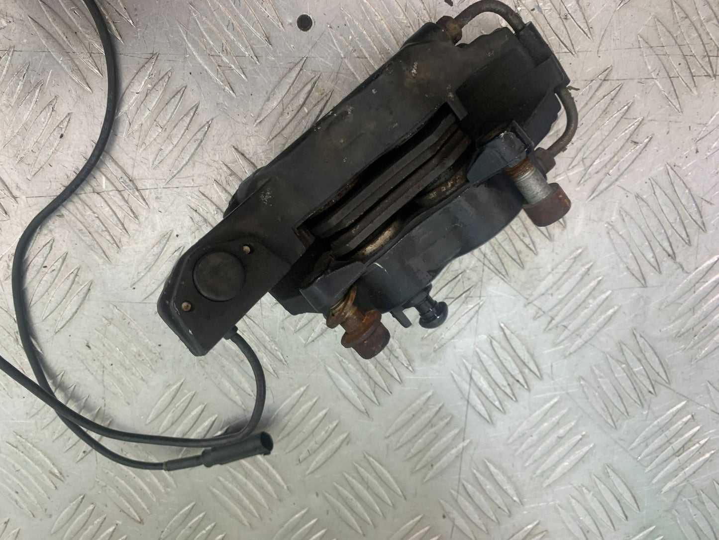 BMW K1200 K 1200 LT REAR BRAKE CALIPER   YEAR 1999-07 (CMB1271)