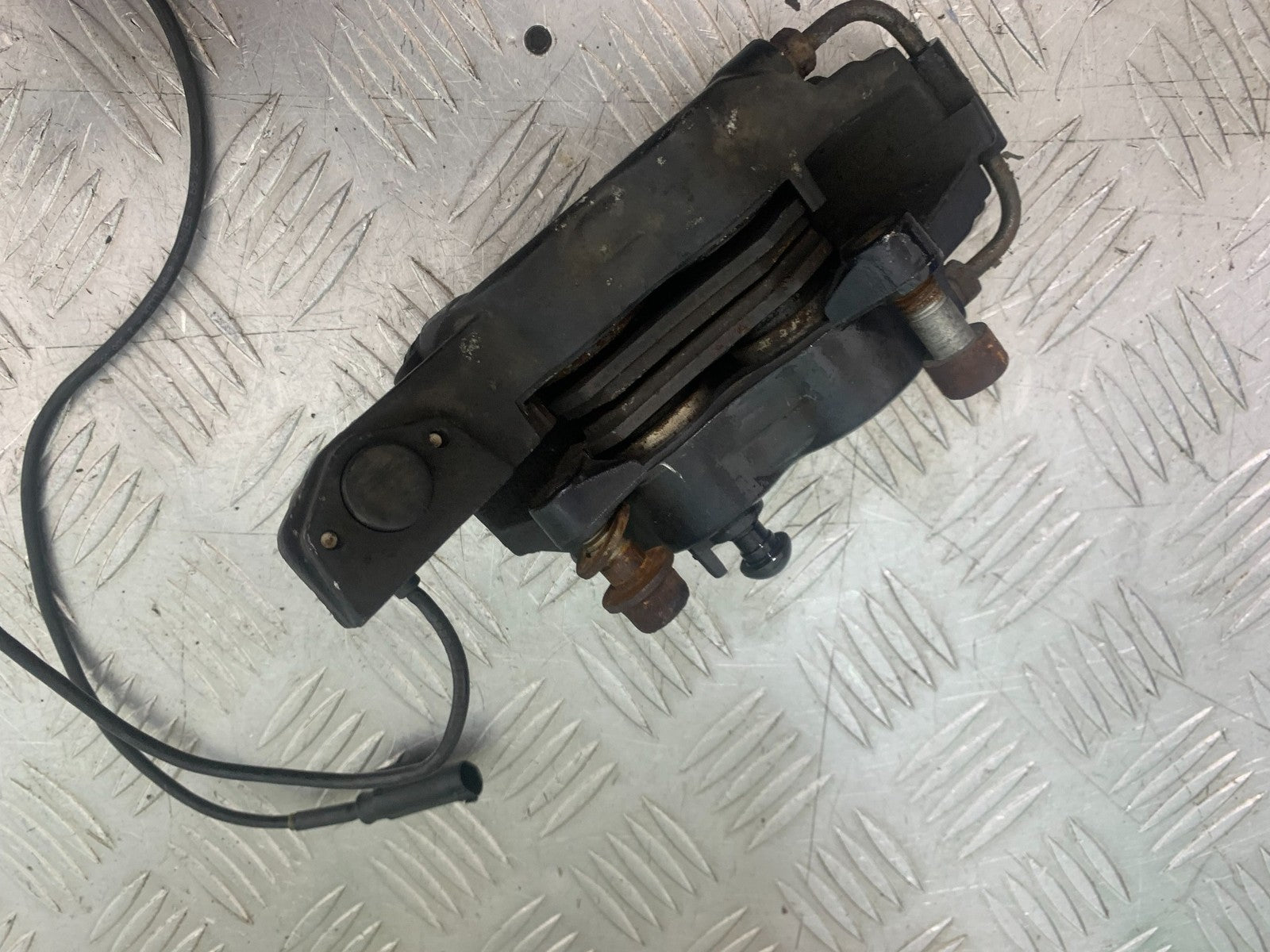 BMW K1200 K 1200 LT REAR BRAKE CALIPER   YEAR 1999-07 (CMB1271)
