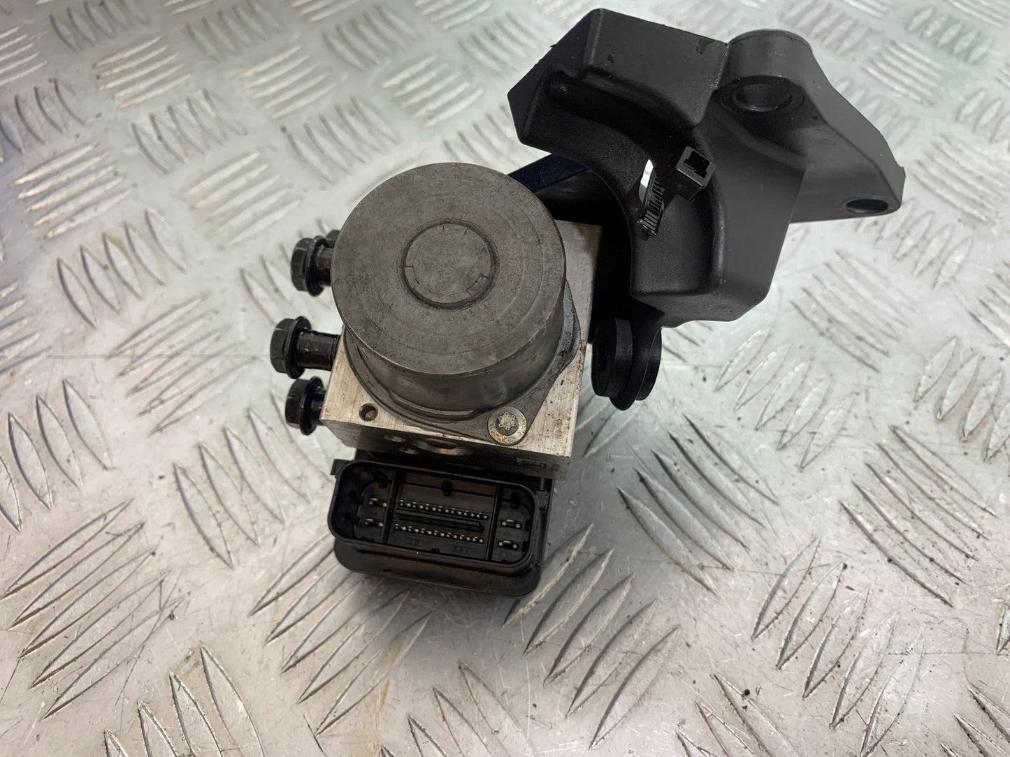 DUCATI 1299 PANIGALE  ABS PUMP YEAR 2016 (CMB 1187)
