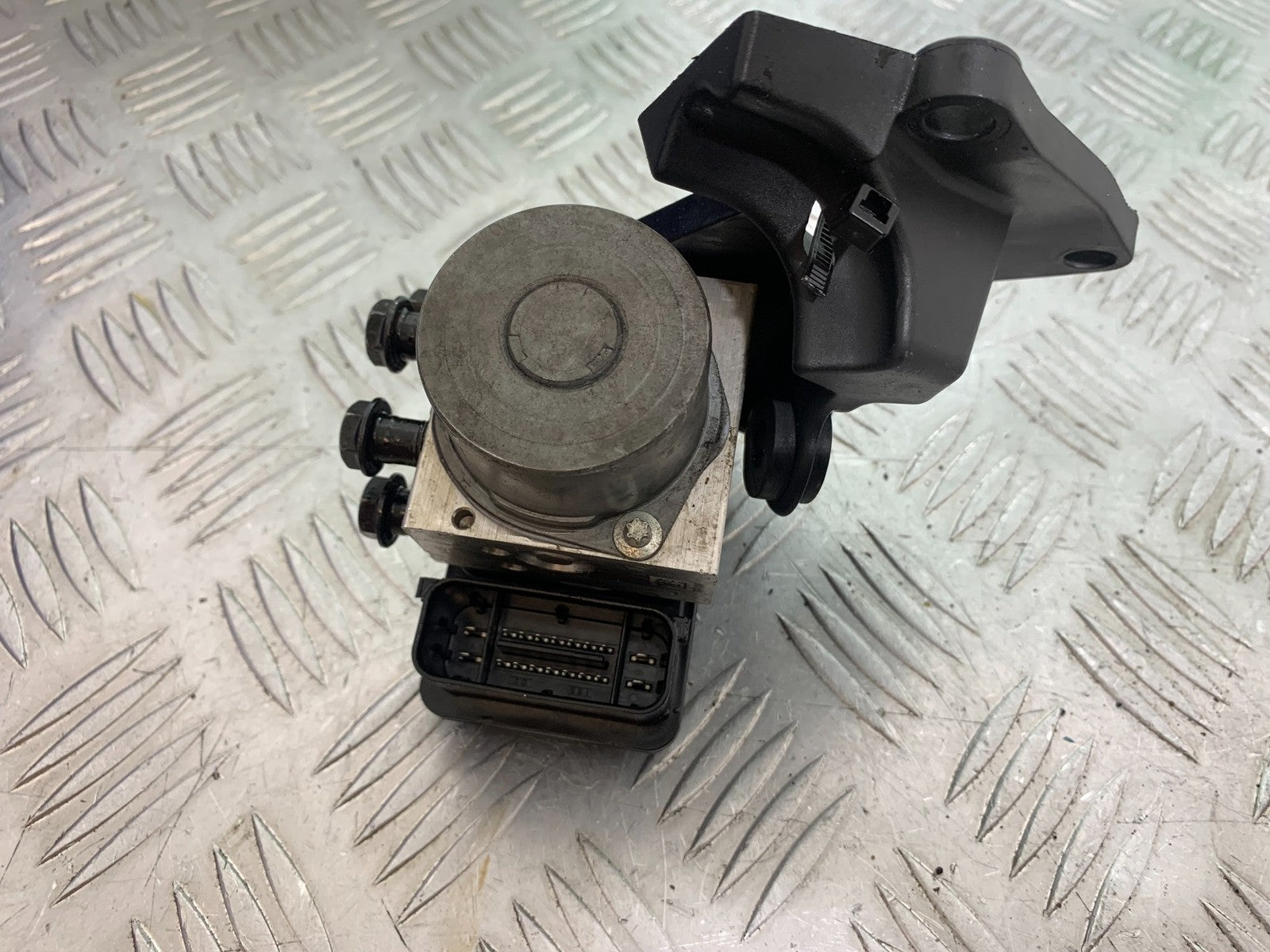 DUCATI 1299 PANIGALE  ABS PUMP YEAR 2016 (CMB 1187)