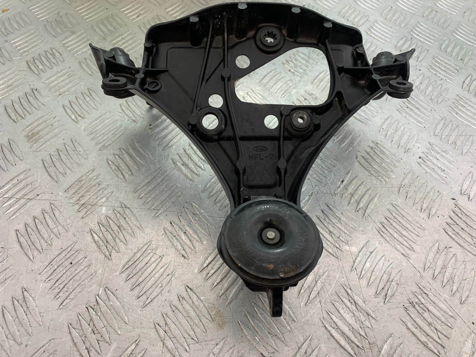 HONDA CBR1000 RR FAIRING BRACKET YEAR  2008-2011 (CMB1330)