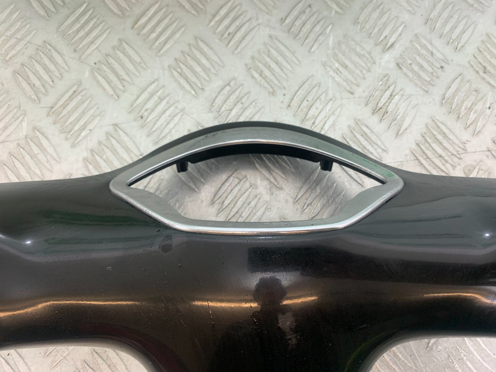 PIAGGIO VESPA GTS 125  SWITCHES AND PANEL YEAR 2009-14  (CMB1261)