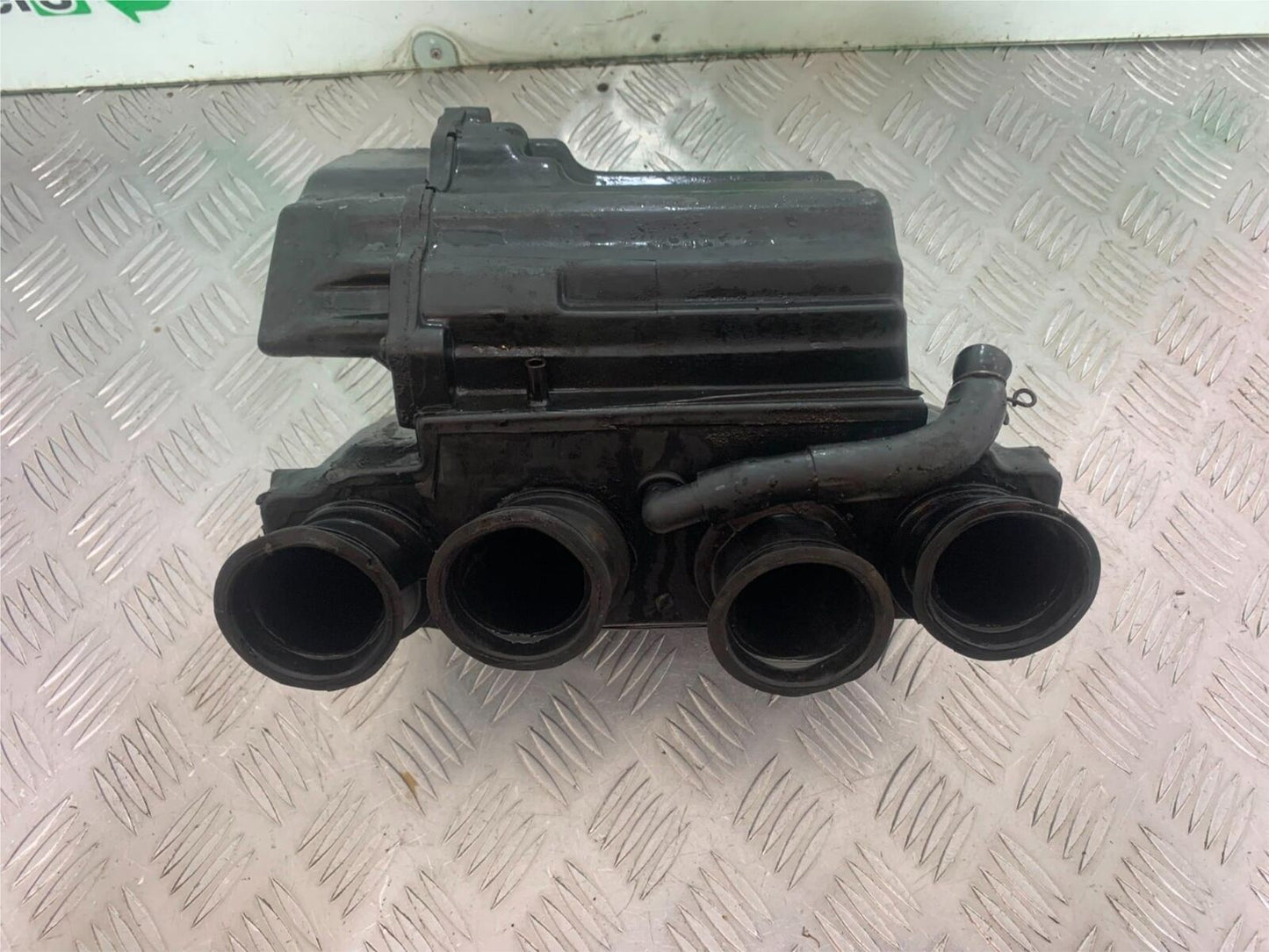 YAMAHA FJ1100 FJ 1100 AIRBOX  YEAR 1984-1985 (CMB1101)