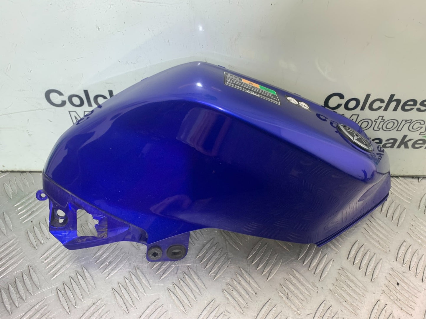 YAMAHA YZF-R125 YZF 125 RIGHT TANK PANEL  YEAR 2019-2022 (CMB1263)