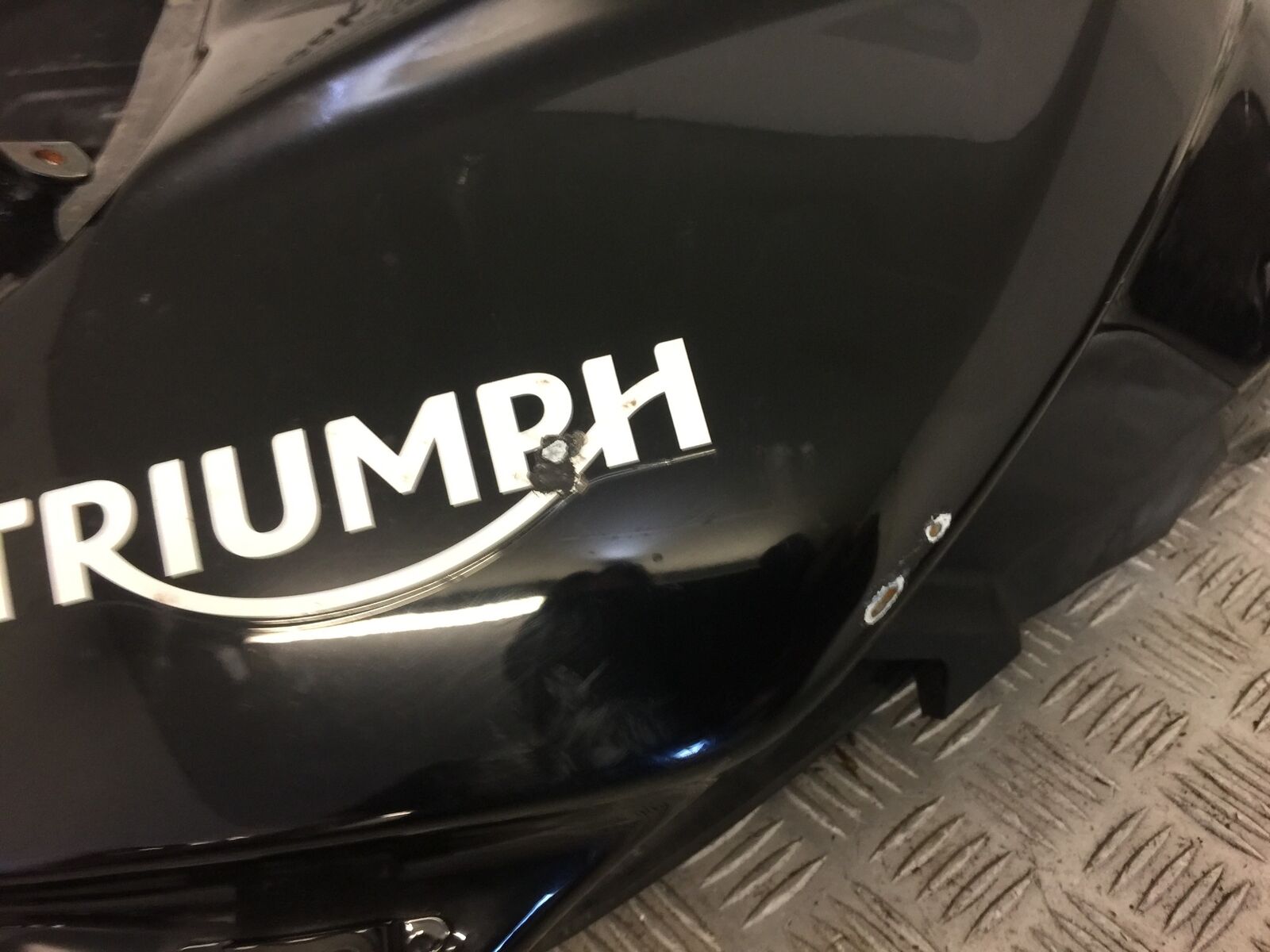 TRIUMPH TIGER 800 XCX PETROL TANK   2018-2021 (STOCK 548)