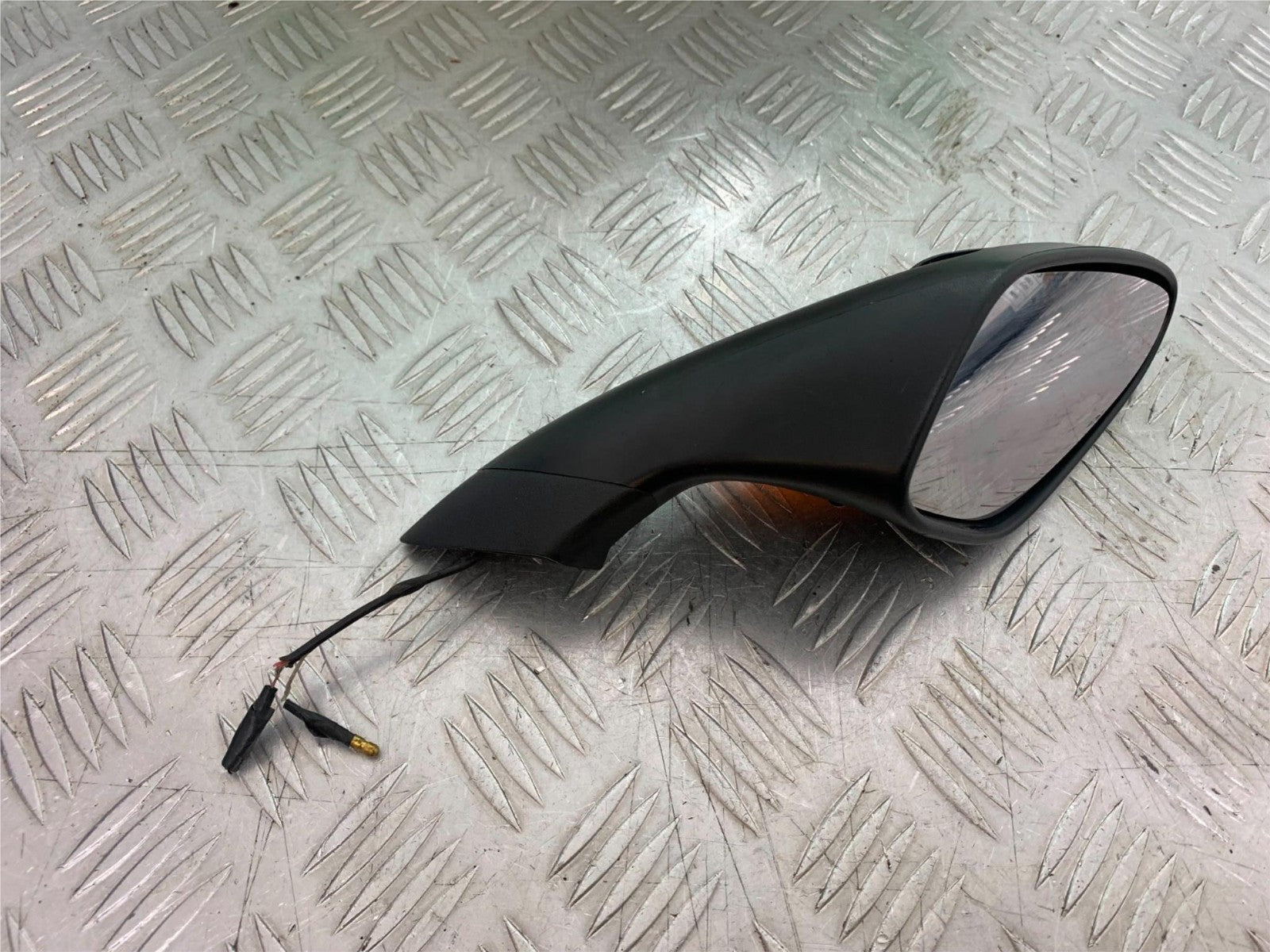 MV AGUSTA 800 F3 RIGHT MIRROR  YEAR 2017-2019 (CMB1227)