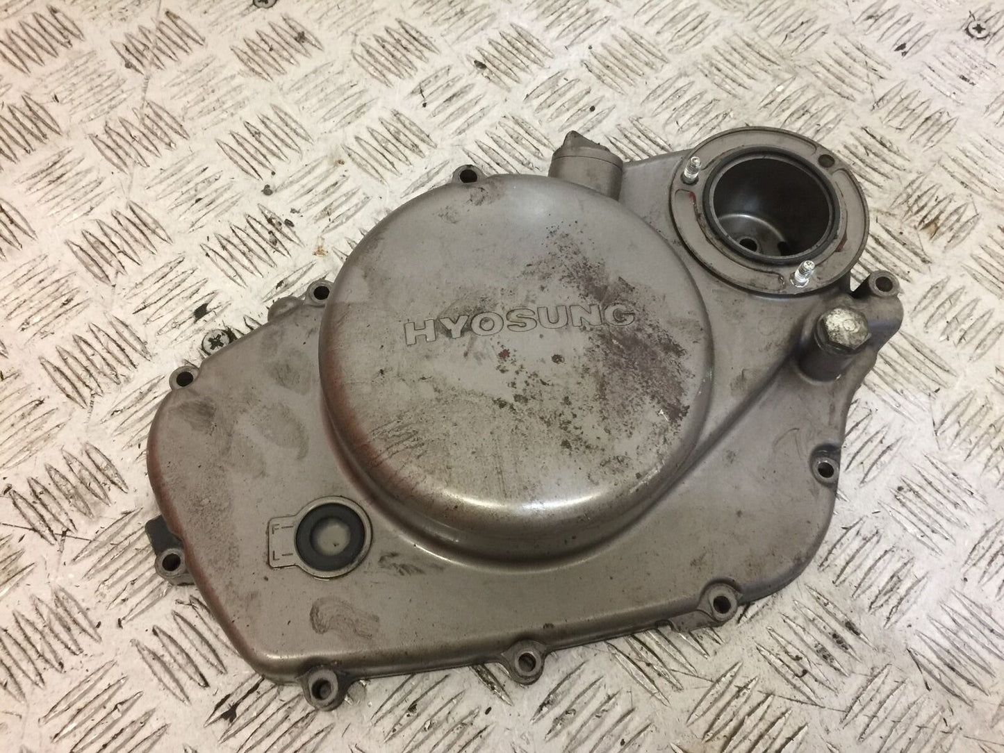 HYOSUNG GT250 COMET CLUTCH COVER  YEAR 2007 (STOCK 682)